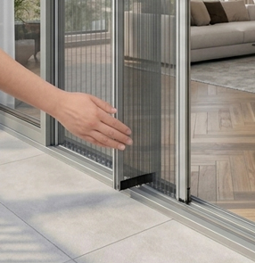 Smooth operation window mechanism